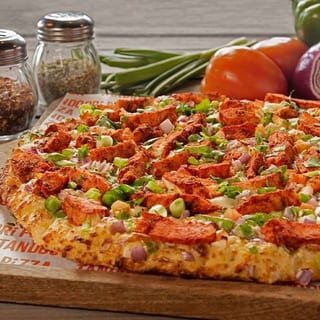 Tandoori Chicken Pizza