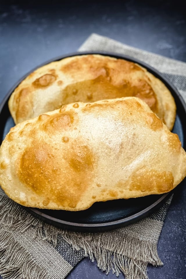 Bhatura (3pc).