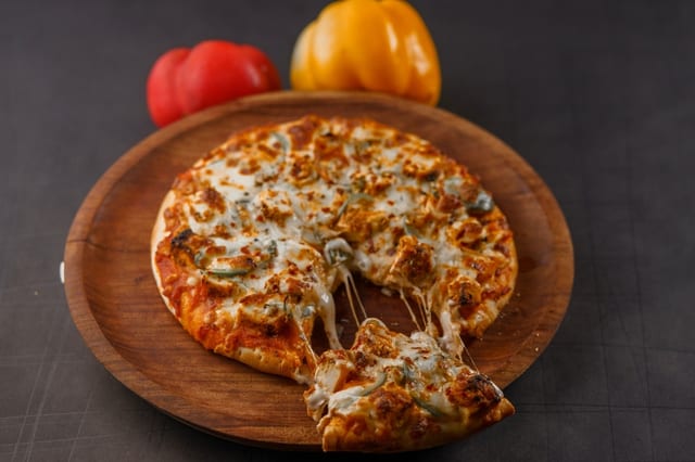 Paneer Tikka Pizza.