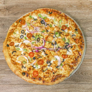 Achari Paneer Pizza